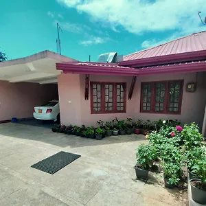 Thuvaraga Pensión Nuwara Eliya